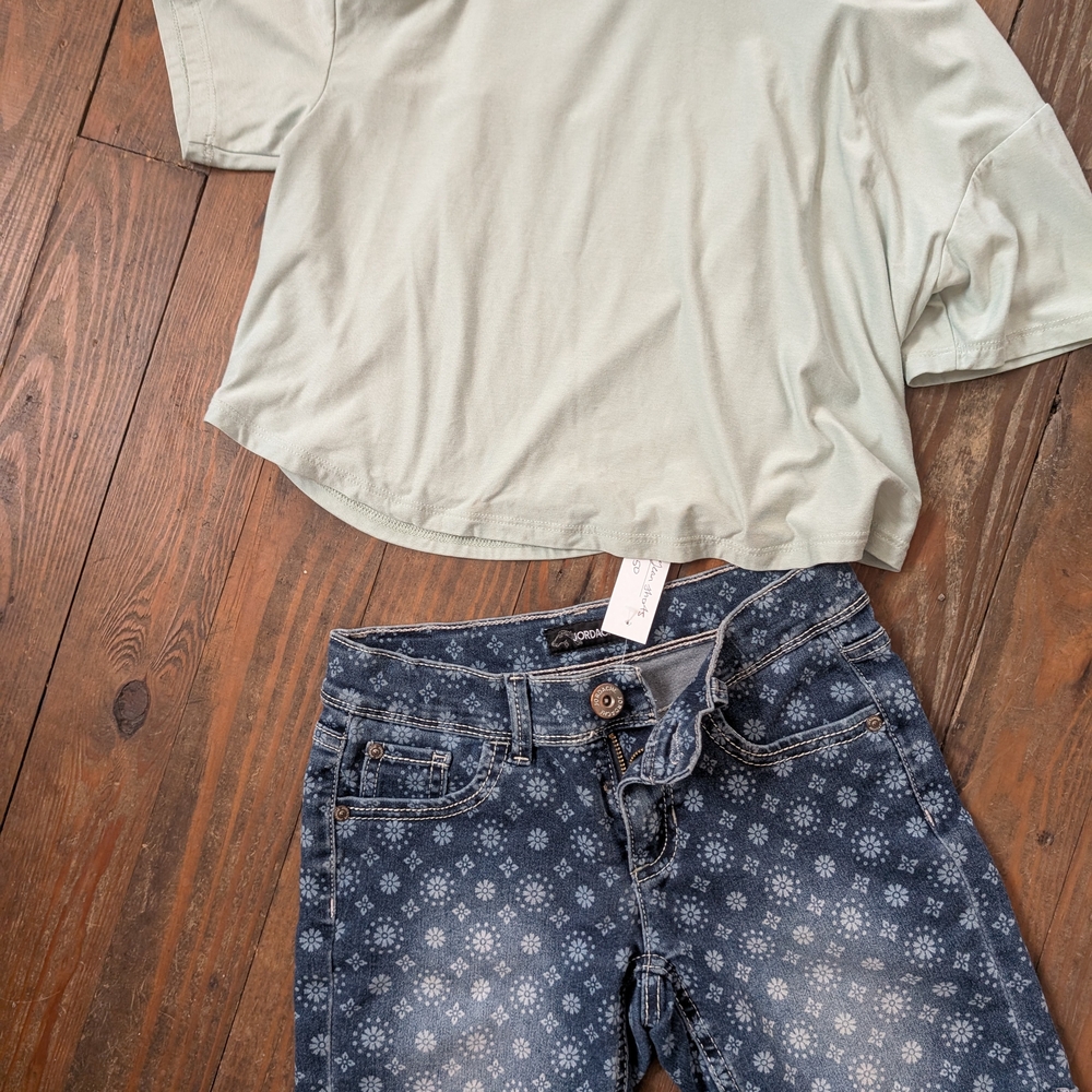 Old Navy Blue Floral Kids Skirt